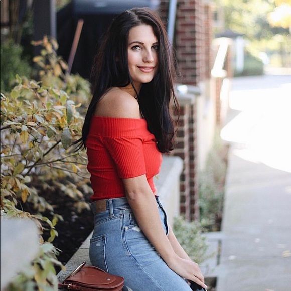ARITZIA Wilfred red ribbed top - Picture 1 of 4